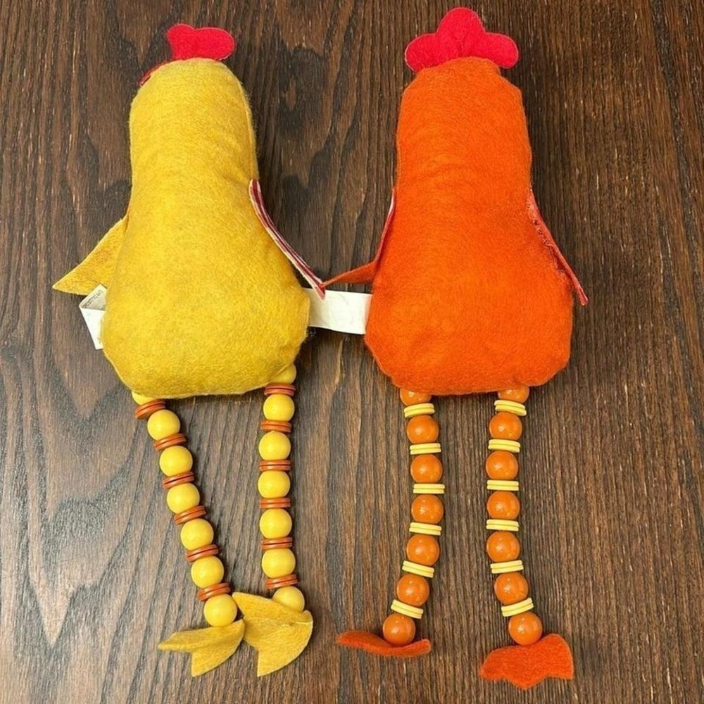 Whimsical Orange/Yellow Pair‎ Country Hens Shelf Sitter Button Beaded Legs Decor - Picture 8 of 8